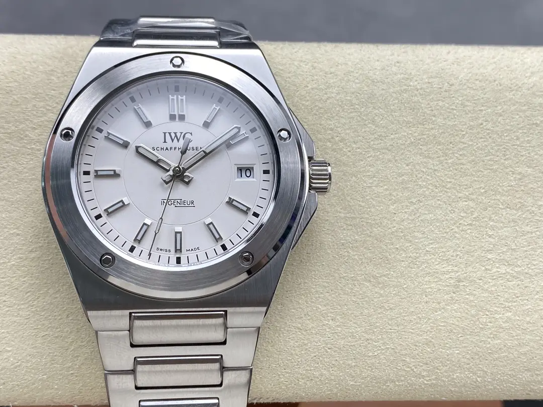 IWC Engineer White Dial Watch Steel Bracelet Ultimate 40MM