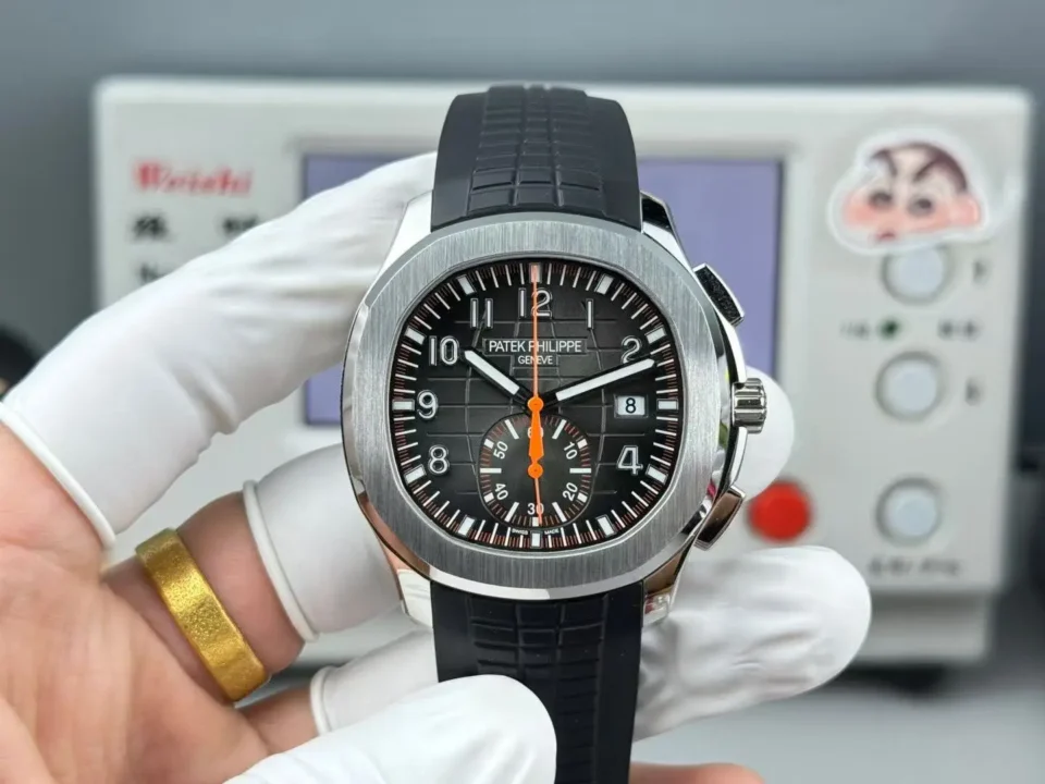 Patek Philippe Super Clone Aquanaut 5968 Black Dial Rubber Strap Premium 42MM