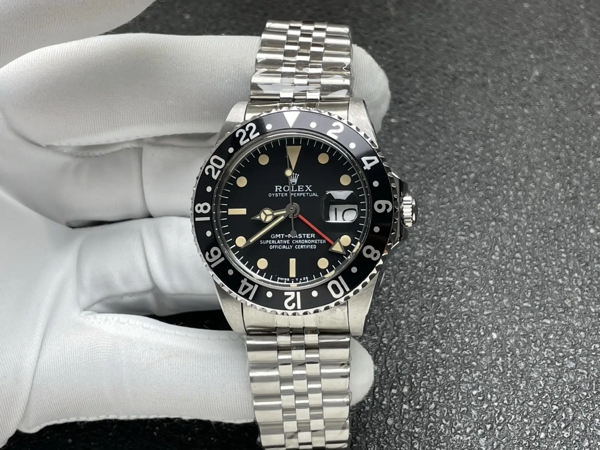 Rolex GMT-Master II Bruce Wayne Oyster Watch Ultimate 40MM 126710GRNR-0004