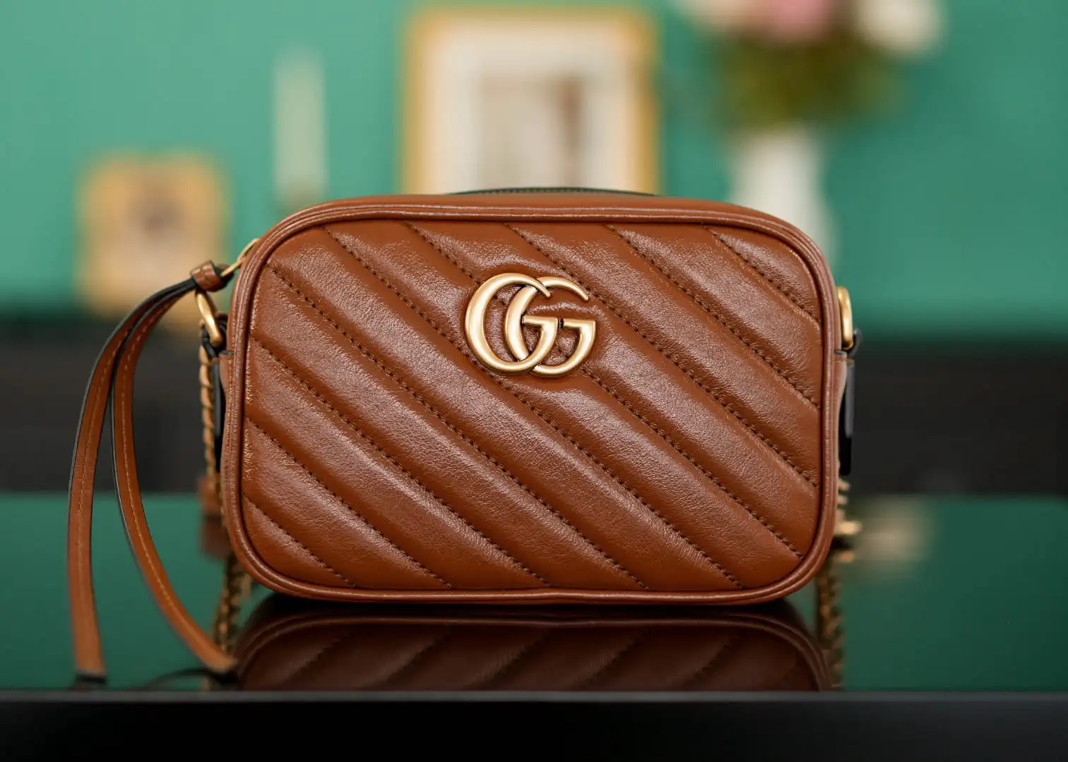Gucci GG Marmont Small Camera Bag