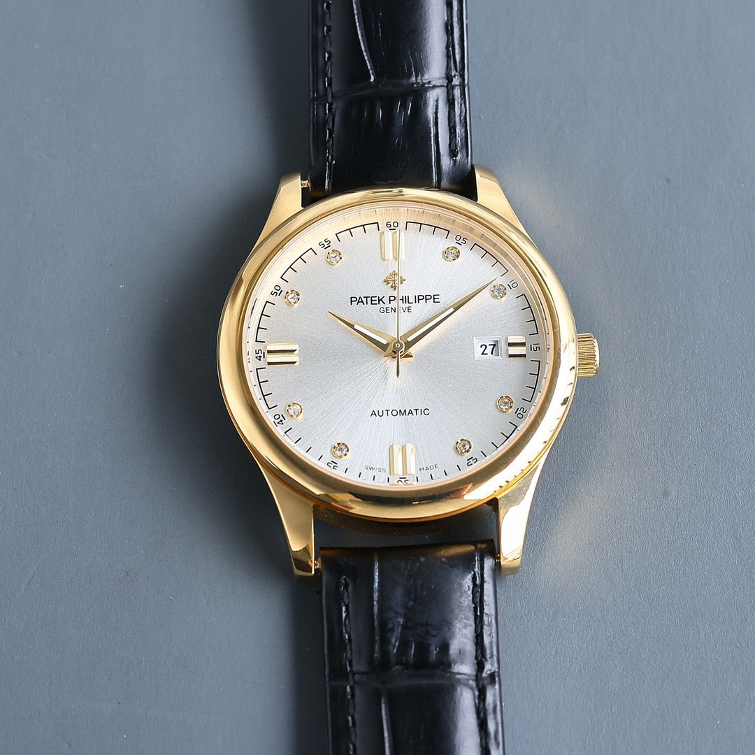 白750金800匠新之作2025推出最新款式百达翡丽PATEK PHILIPPE高版本高级自动腕表！表盘，针，采用夜光设计！男士腕表➡简单不失大气  40mm表径，316精钢表壳，搭载原装全新进口8215全自动机械機芯（零返修），耐磨抗刮蓝宝石玻璃，进口意大利小牛皮，原装品质针扣，具备超强防水功能 复古风格，恒久魅力，高档奢华，绅士必备