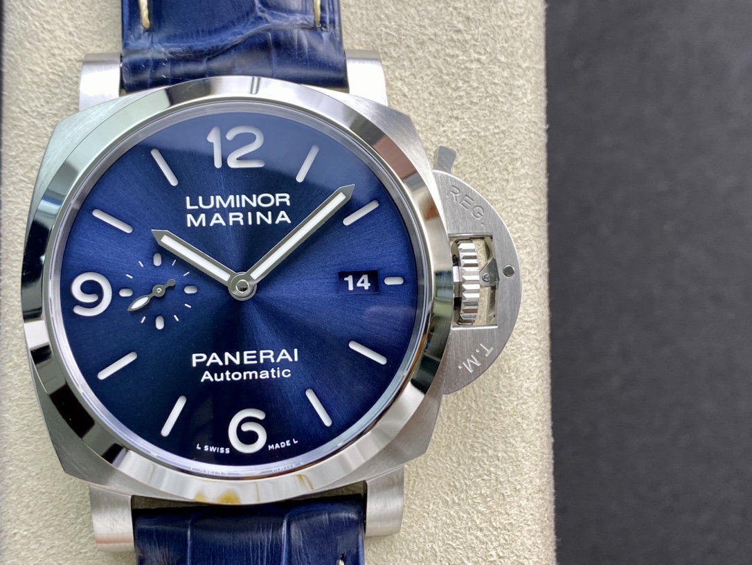 Panerai PAM1313 44mm Blue Dial Luminor Marina Automatic Luxury Watch Premium Edition