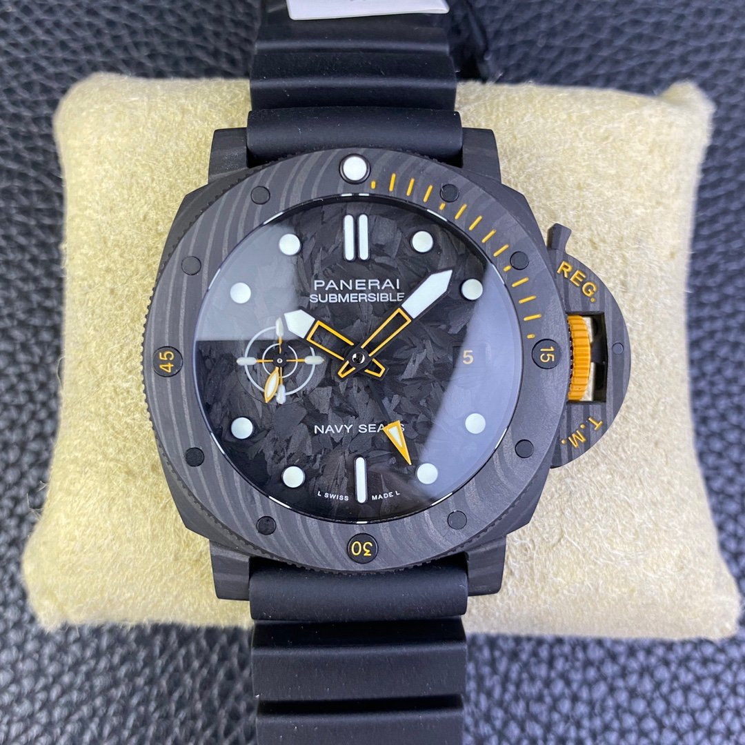 Panerai PAM1324 Carbon Fiber 44mm Navy SEAL Replica Watch VS Tactical Black Gold Edition panerai-pam1324-carbon-fiber-44mm-replica-watch-vs-p9000