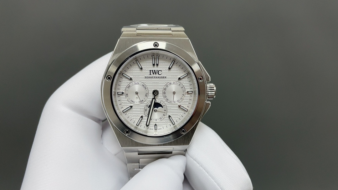 IWC Ingenieur Perpetual Calendar Replica 42MM Premium White Dial Steel Bracelet Edition RG-IWC-INGENIEUR-PC-42