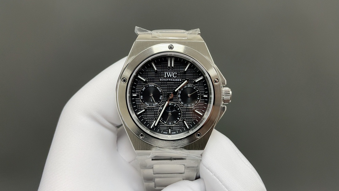 IWC Ingenieur Black Replica 42MM Premium Perpetual Calendar Steel Bracelet Edition RG-IWC-INGENIEUR-BLACK-42