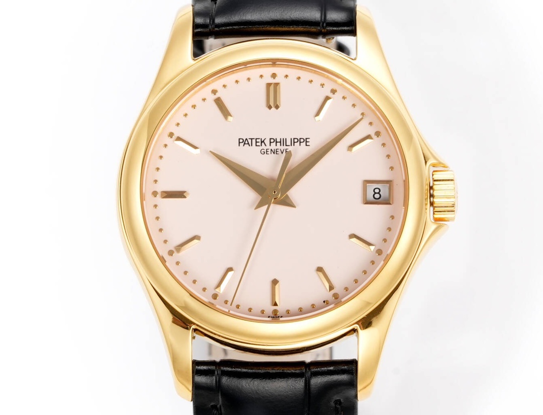 GR心诚所致，震撼推出精细美学代表之作——Patek Philippe古典系列——5127
【精彩细节】腕表尺寸37mmX9.5mm  薄而有质
1.表壳慢工出细活，极致打磨，独家还原出正品的完美比例和特有质感。
2.刻度，指针采用最新的贵金属电镀技术加持，效果更佳出彩！
3.“锅盖型”微凸表镜，版型与正品一致，效果通透，辨时清晰。采用定制版Cal.324——更薄，更稳，更像。
【表带】经典意大利小牛皮表带，纹路清晰，质感上乘。针式表扣打磨齐整光亮，通用原装无压力。
高贵如斯，经典永恒，一旦拥有，别无所求。