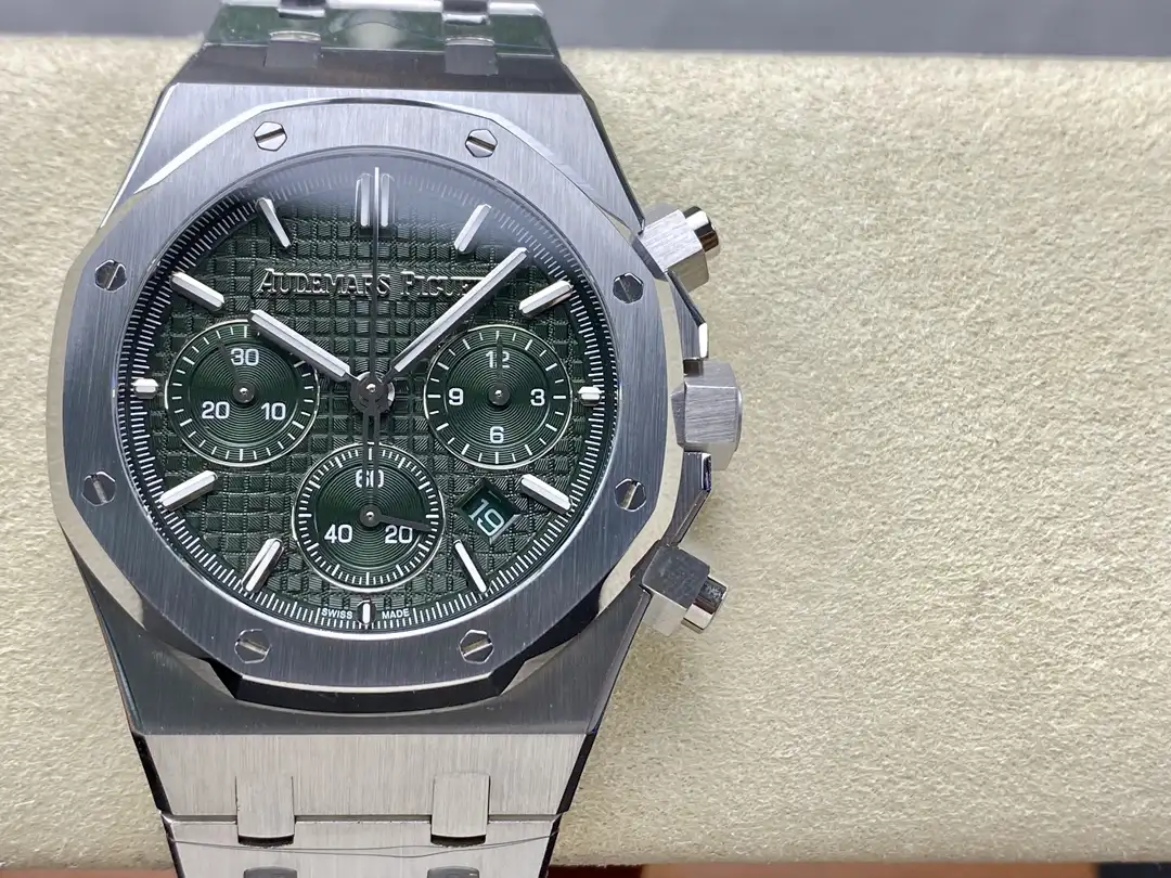 Audemars Piguet Royal Oak Selfwinding Chronograph 41mm AP-RO-SW-CH-41