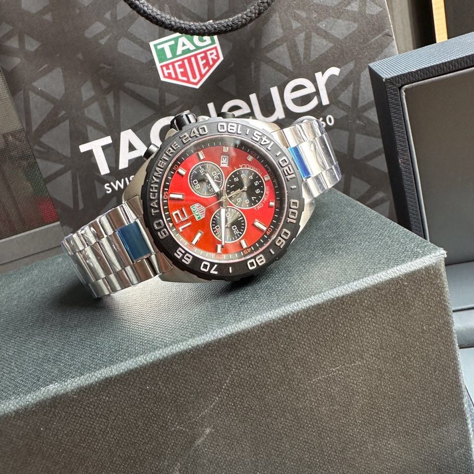 TAG Heuer Formula 1 Quartz Chronograph Watch 43MM Stainless Steel Bracelet Sapphire Crystal Premium Edition TAG-F1-QZ-SS-43