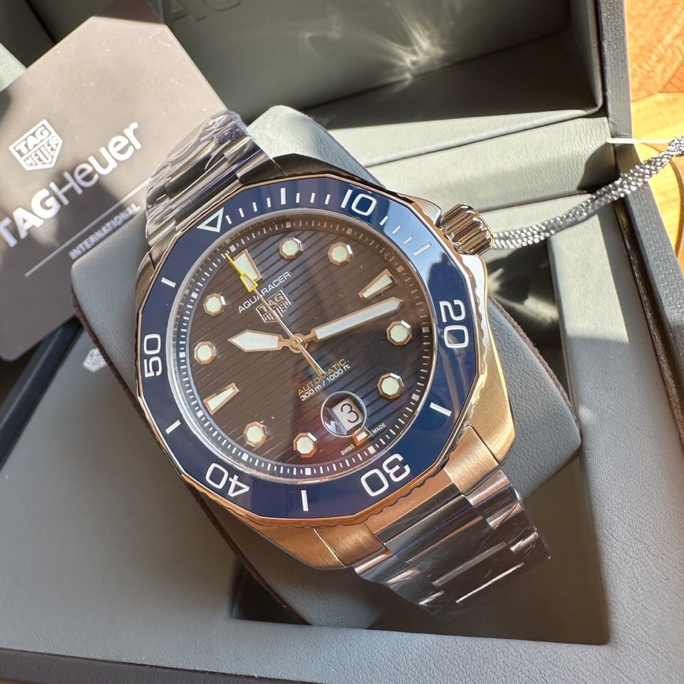 TAG Heuer Aquaracer Nightdiver Automatic Watch 43MM DLC Black Ceramic Bezel Steel Bracelet Premium Edition TAG-AQUA-NIGHT-43