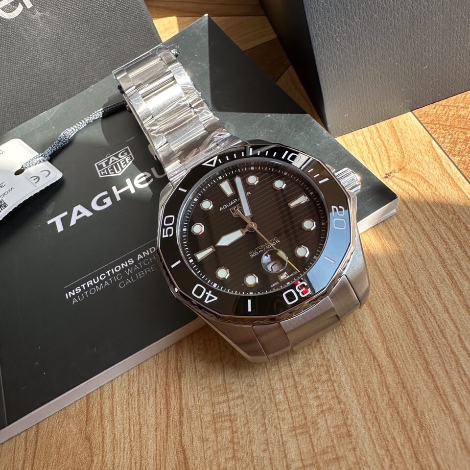TAG Heuer Aquaracer Nightdiver Automatic Watch 43MM DLC Black Ceramic Bezel Stainless Steel Bracelet Premium Edition TAG-AQUA-ND-43