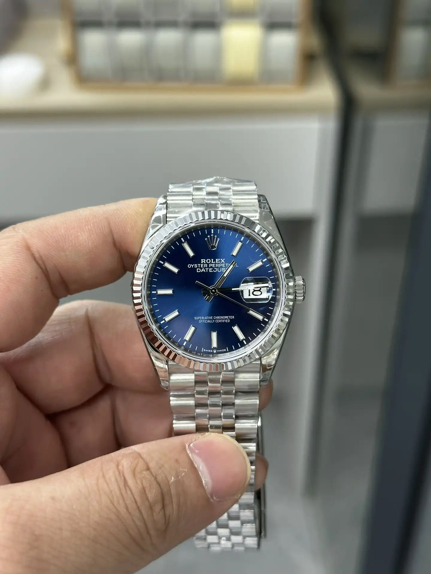 Rolex Datejust 41 Stainless Steel Fluted  Jubilee Bracelet Blue Dial 126334-0002