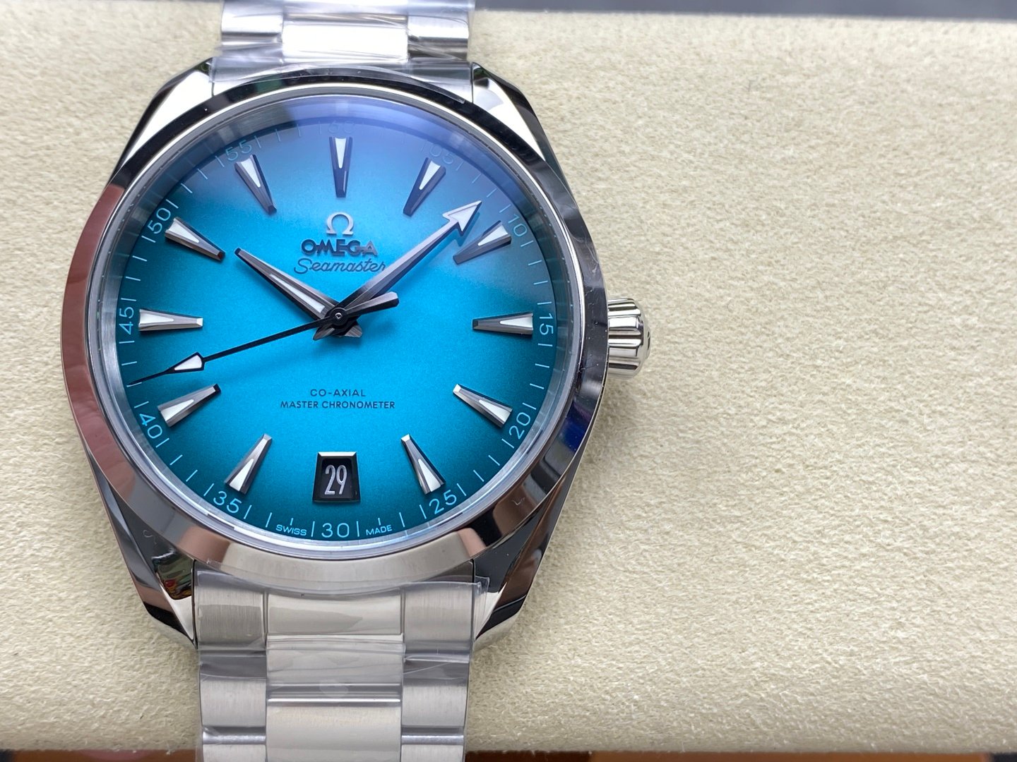 Omega Seamaster Aqua Terra Summer Blue Gradient Dial 41mm Ref. 220.10.41.21.03.005