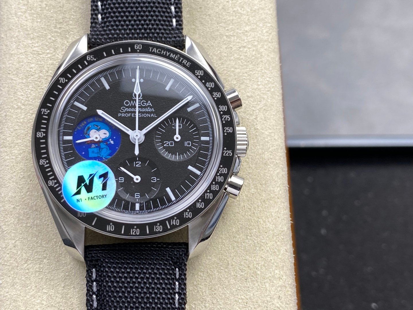 Omega Speedmaster Moonwatch "Snoopy Award" 50th Anniversary Black Dial 42mm Ref. 310.32.42.50.02.001 Custom