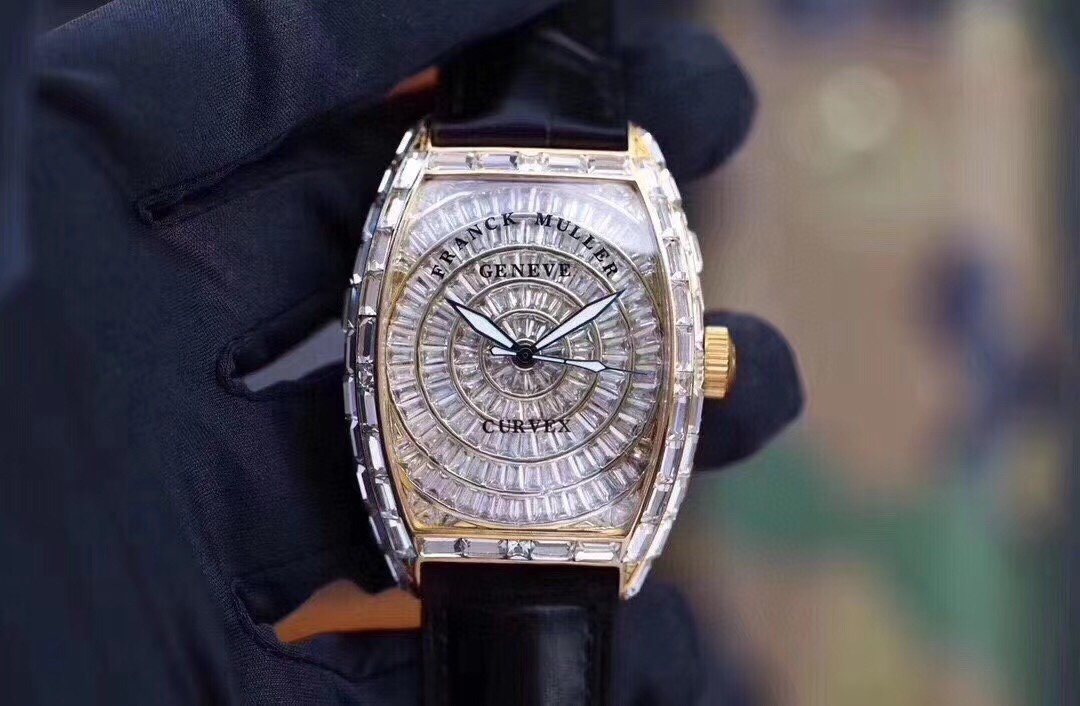 Franck Muller Cintrée Curvex 8880 Yellow Gold Baguette Diamond Pave Dial  39.5mm  FM-8880-YG-BGD-001
