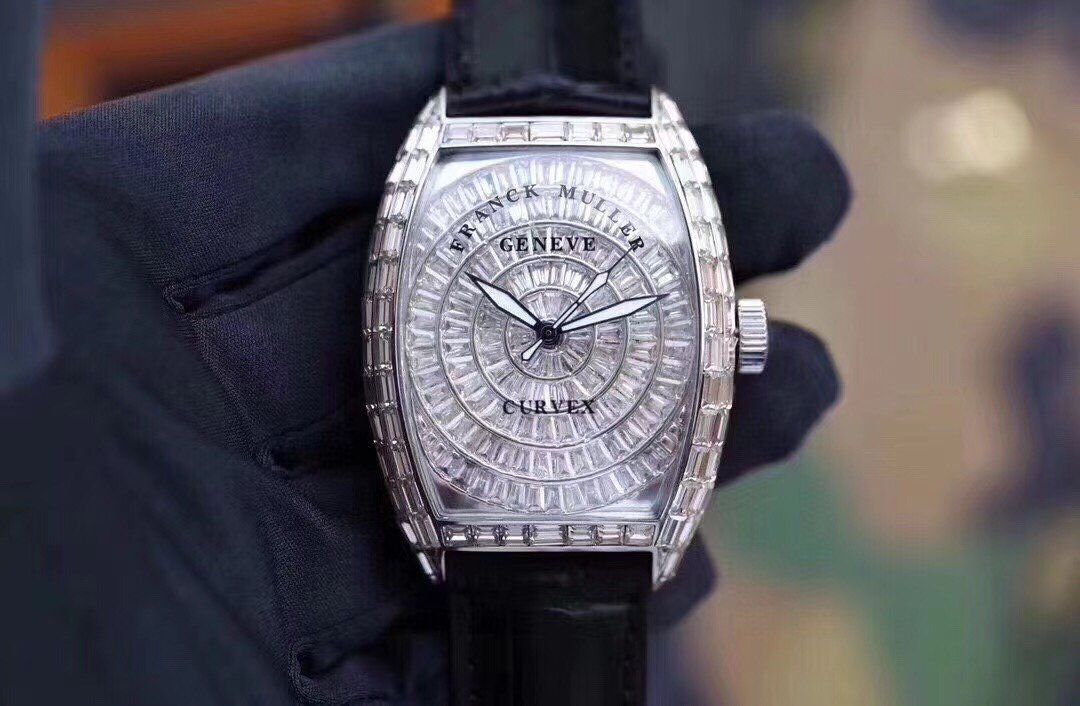 Franck Muller Cintrée Curvex 18K White Gold Baguette Diamond Pave Silver Dial 39.5mm  FM-CC-WG-BGD-001