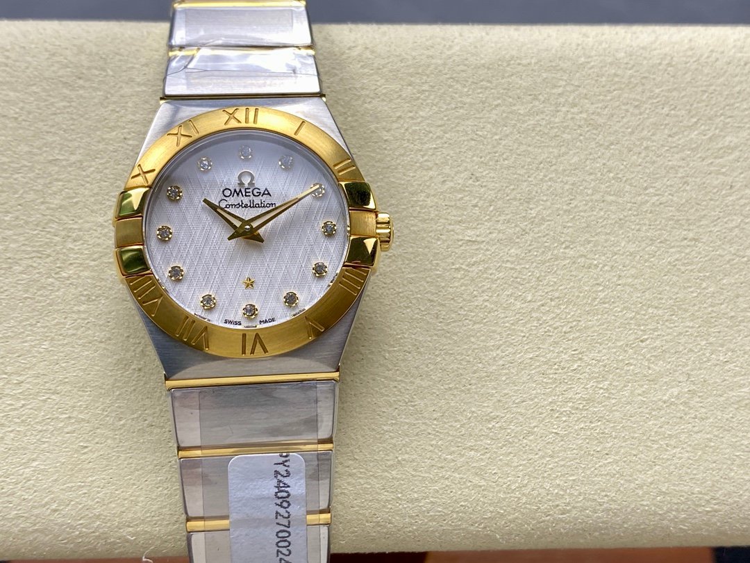 Omega Constellation White Silk Dial with Diamonds 27mm 131.20.28.60.55.002