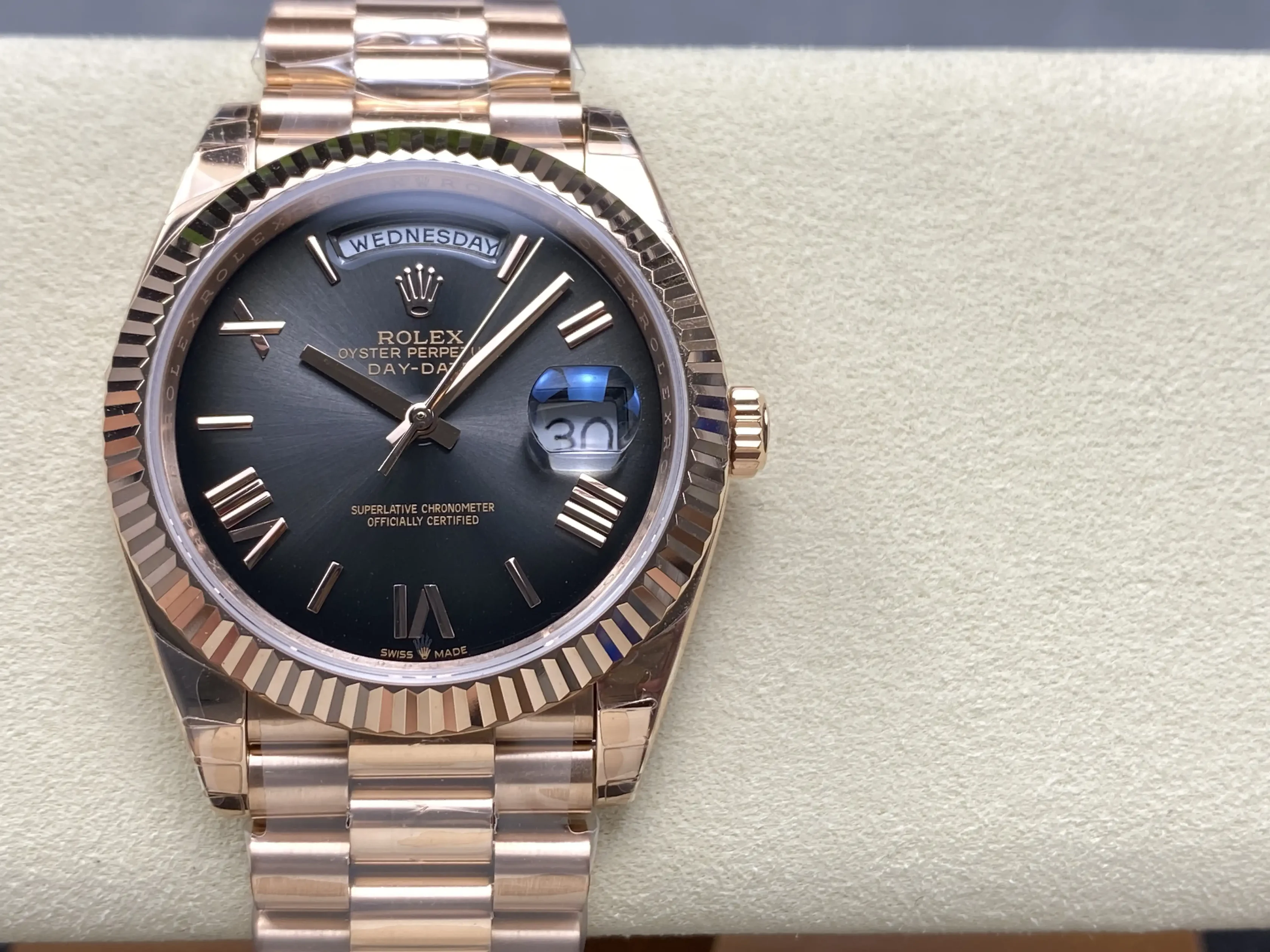 Rolex Day-Date Everose Gold Slate Ombre Grey Dial 40MM  228235-0055