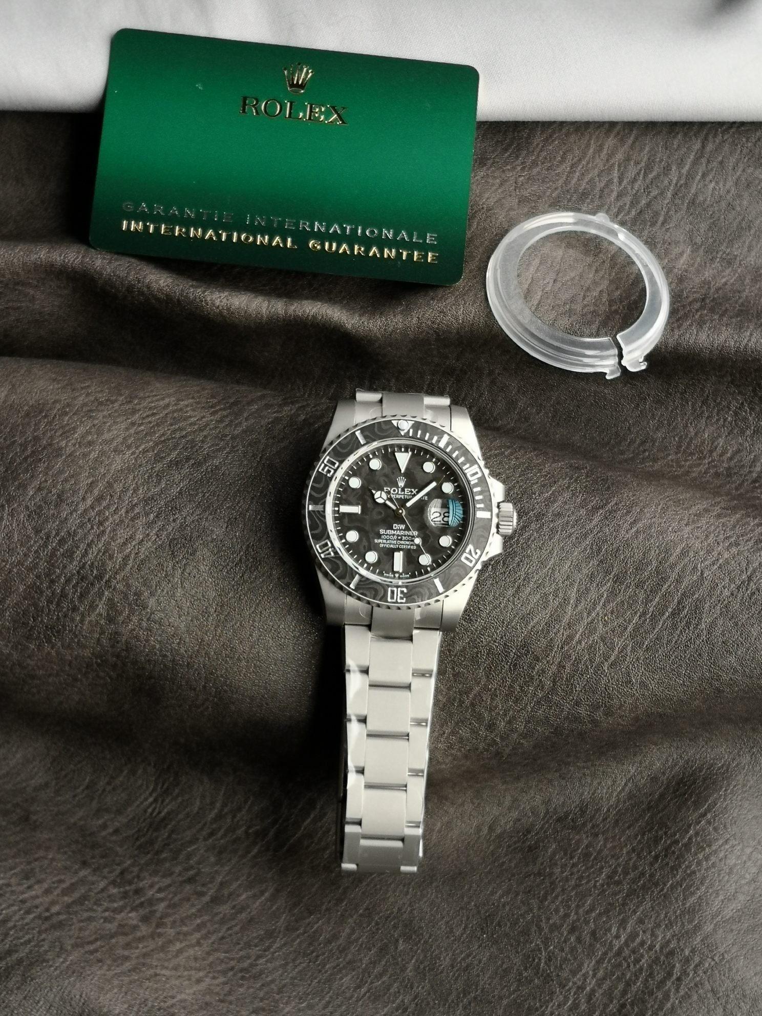 Rolex Submariner Stainless Steel Automatic Black Dial 40MM 116610LN-DiW-CarbonBezel