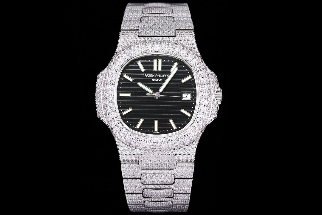 Patek Philippe Nautilus Stainless Steel Diamond Set Automatic Blue Dial 40mm 5711/1A-010-Custom