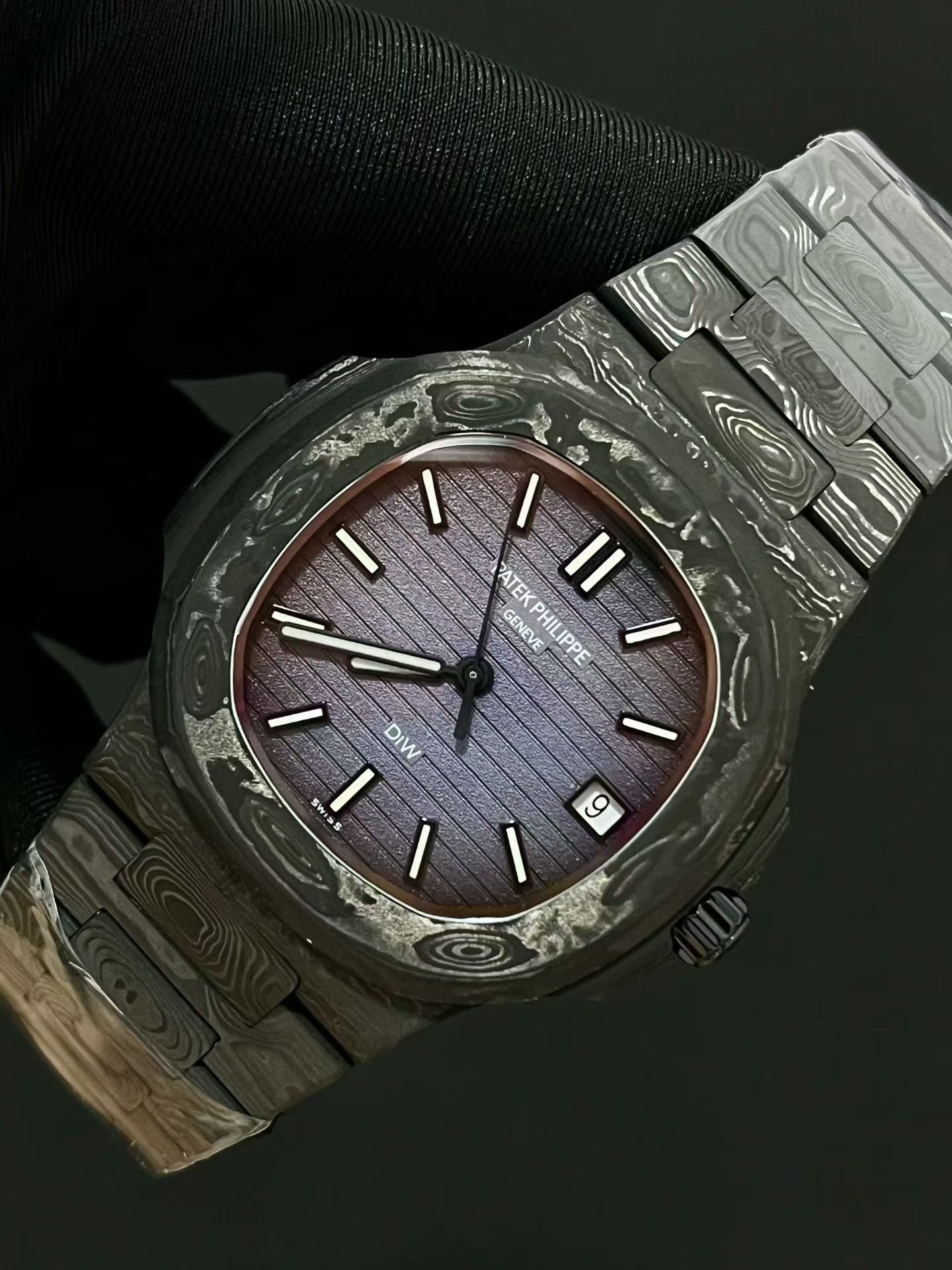 a1789999454004_7066-1