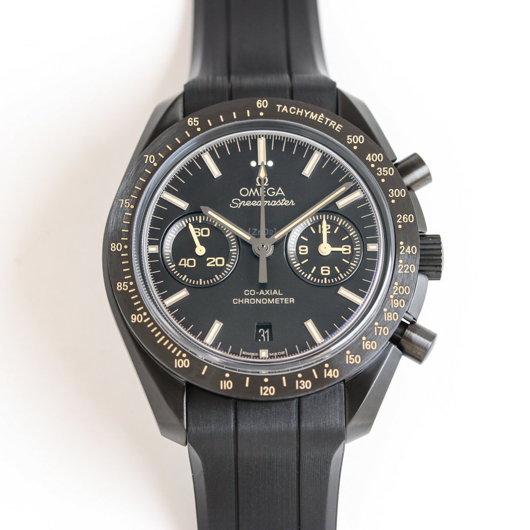 Omega Speedmaster Dark Side of the Moon Ceramic Black Dial Black Rubber Strap 44.25MM Ref.311.92.44.51.01.007