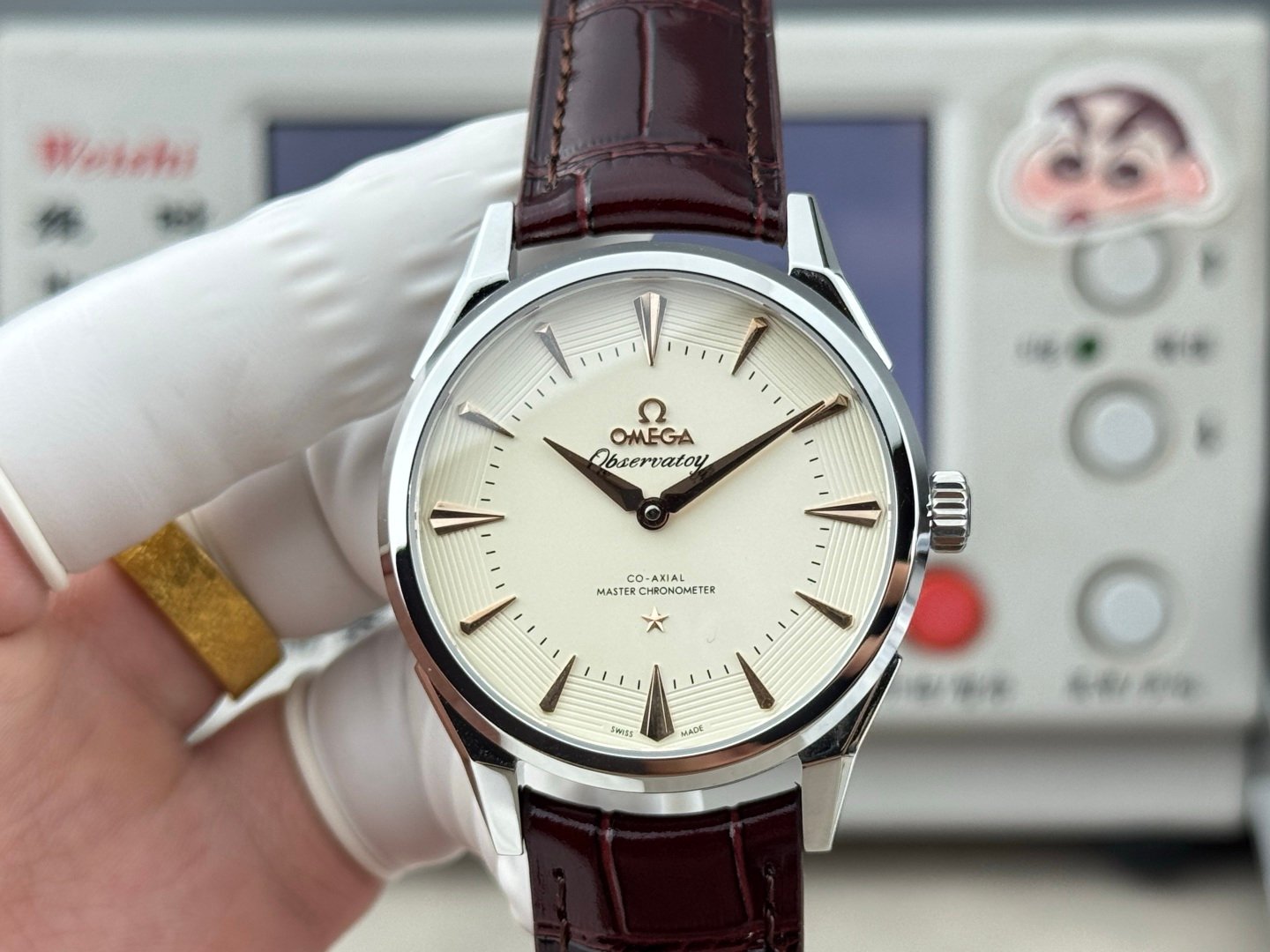 Omega Constellation Observatory Stainless Steel White Dial 39MM Brown Leather Strap Ref.140.57.39.21.02.001