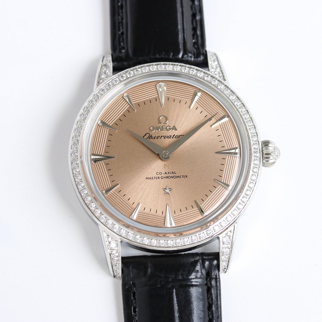 Omega  Constellation Observatory Globemaster Platinum Diamond Bezel Salmon Dial 40MM Black Leather Strap Ref.130.98.39.21.99.001