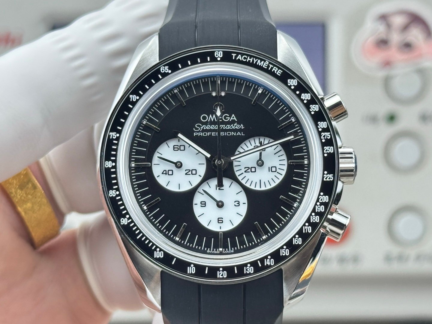 Omega Speedmaster Professional Moonwatch Steel Reverse Panda Dial 42MM Black Rubber Strap Ref.310.32.42.50.01.002