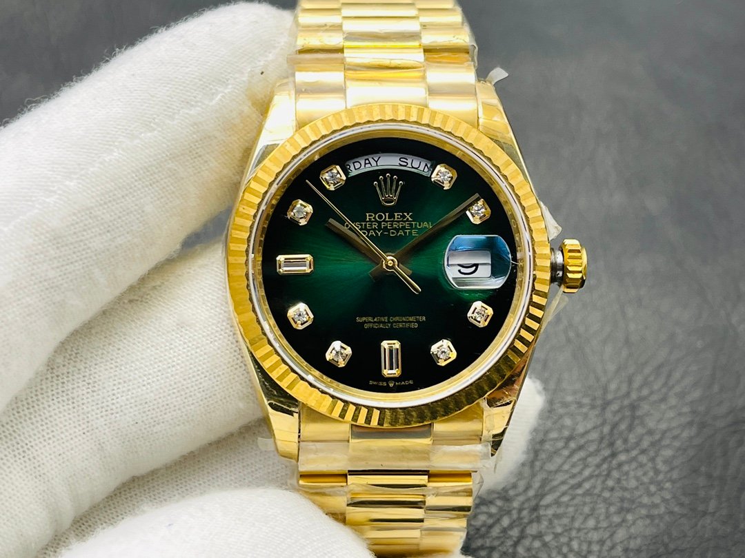 Rolex Day-Date  Yellow Gold Fluted Bezel Green Ombre Diamond Dial President Bracelet 40MM 128238G