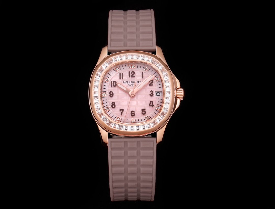 Patek Philippe Aquanaut Luce Rose Gold Mother-of-Pearl Dial 5072R-001