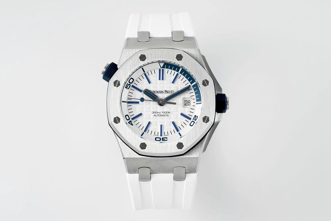Audemars Piguet Royal Oak Offshore Diver Stainless Steel White Dial 42MM 15710ST.OO.A010CA.01