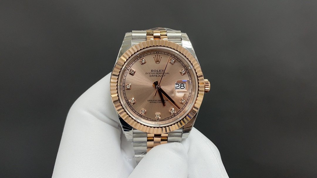Model: Datejust 126331 · Sundust Diamond · Jubilee