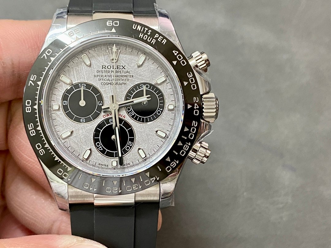 Rolex Cosmograph Daytona White Meteorite Dial 40mm 116519LN-0038