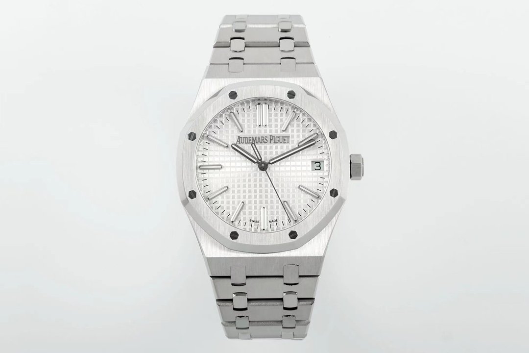 Audemars Piguet Royal Oak Stainless Steel Silver Dial 41mm 15510ST.OO.1320ST.08
