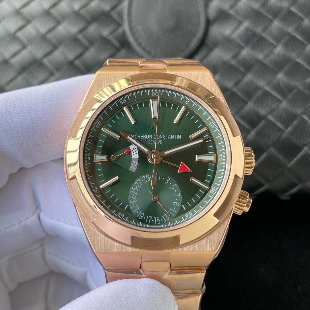 Vacheron Constantin Overseas Solid Rose Gold Green Dual Time Dial Solid Rose Gold Bracelet 41MM 7920V/210R-B965
