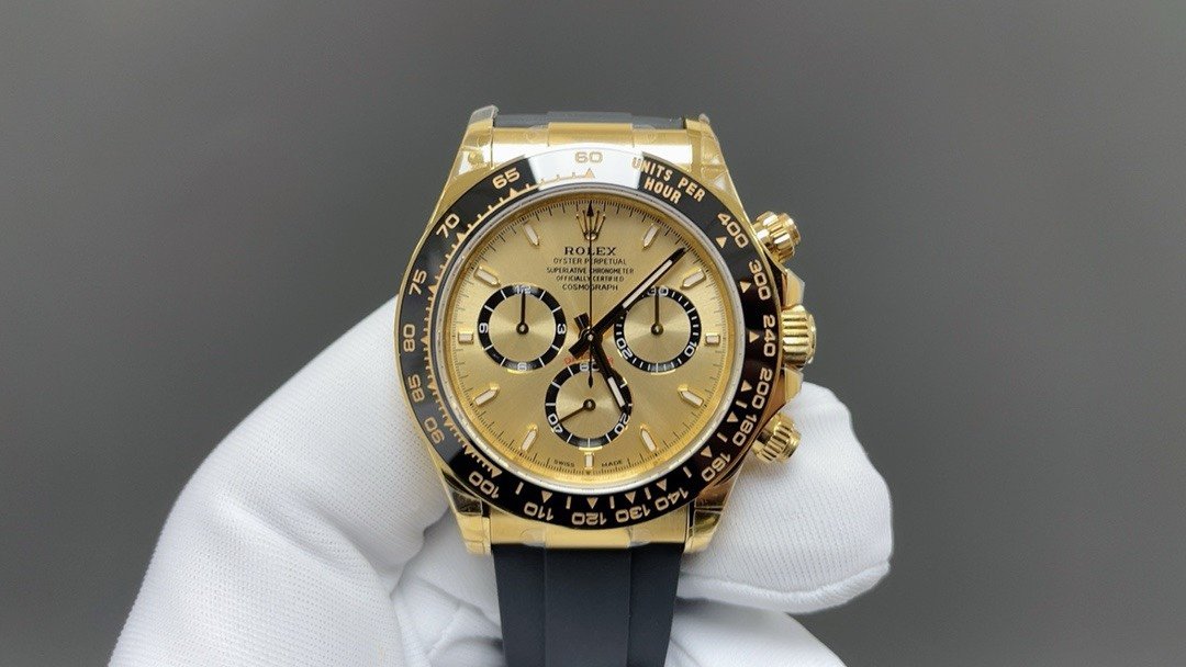 Rolex Cosmograph Daytona Yellow Gold  Cerachrom Golden  Oysterflex 40mm    126518LN-0010