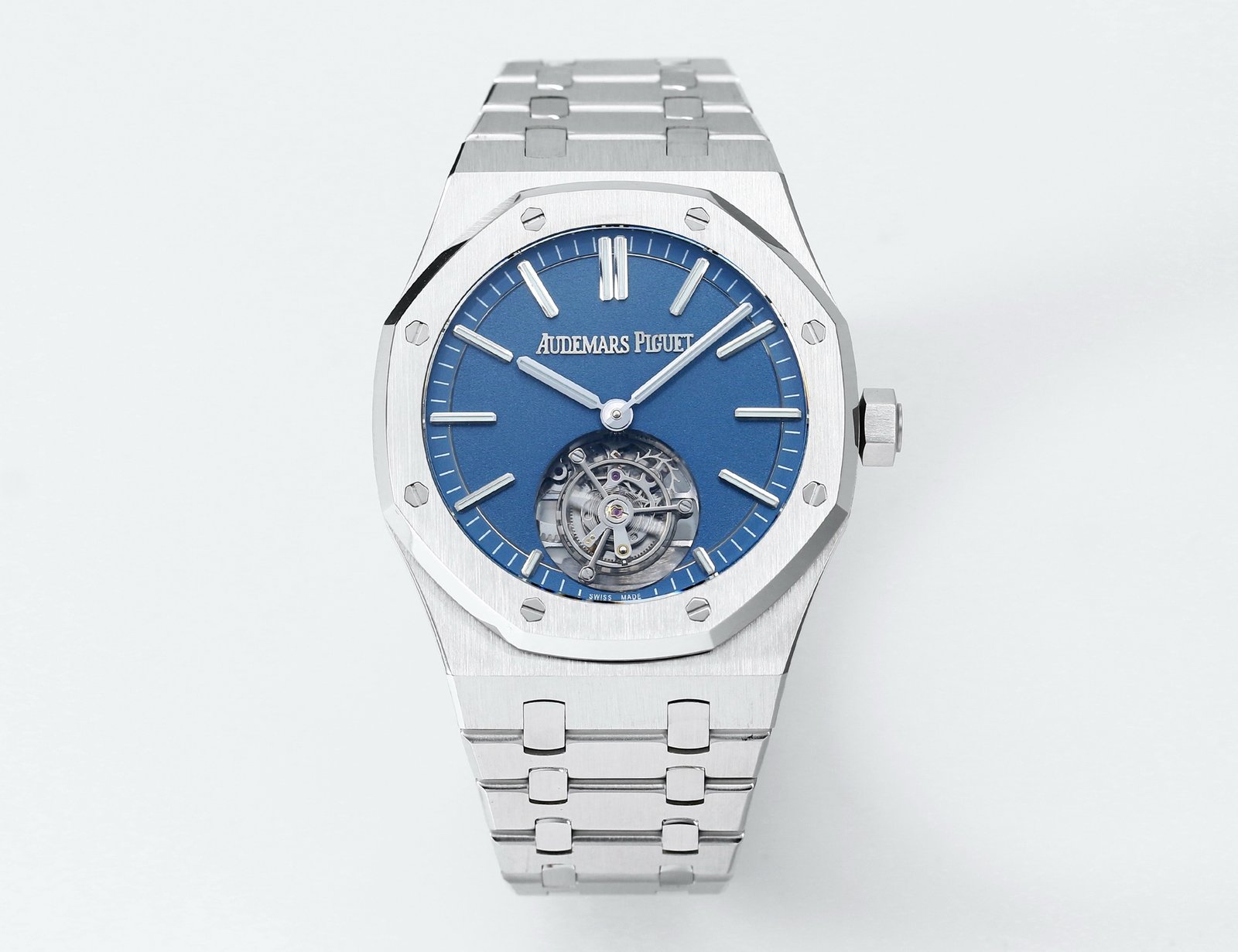 Audemars Piguet Royal Oak Titanium Sandblasted Blue Dial 41mm 26730TI.OO.1320TI.02