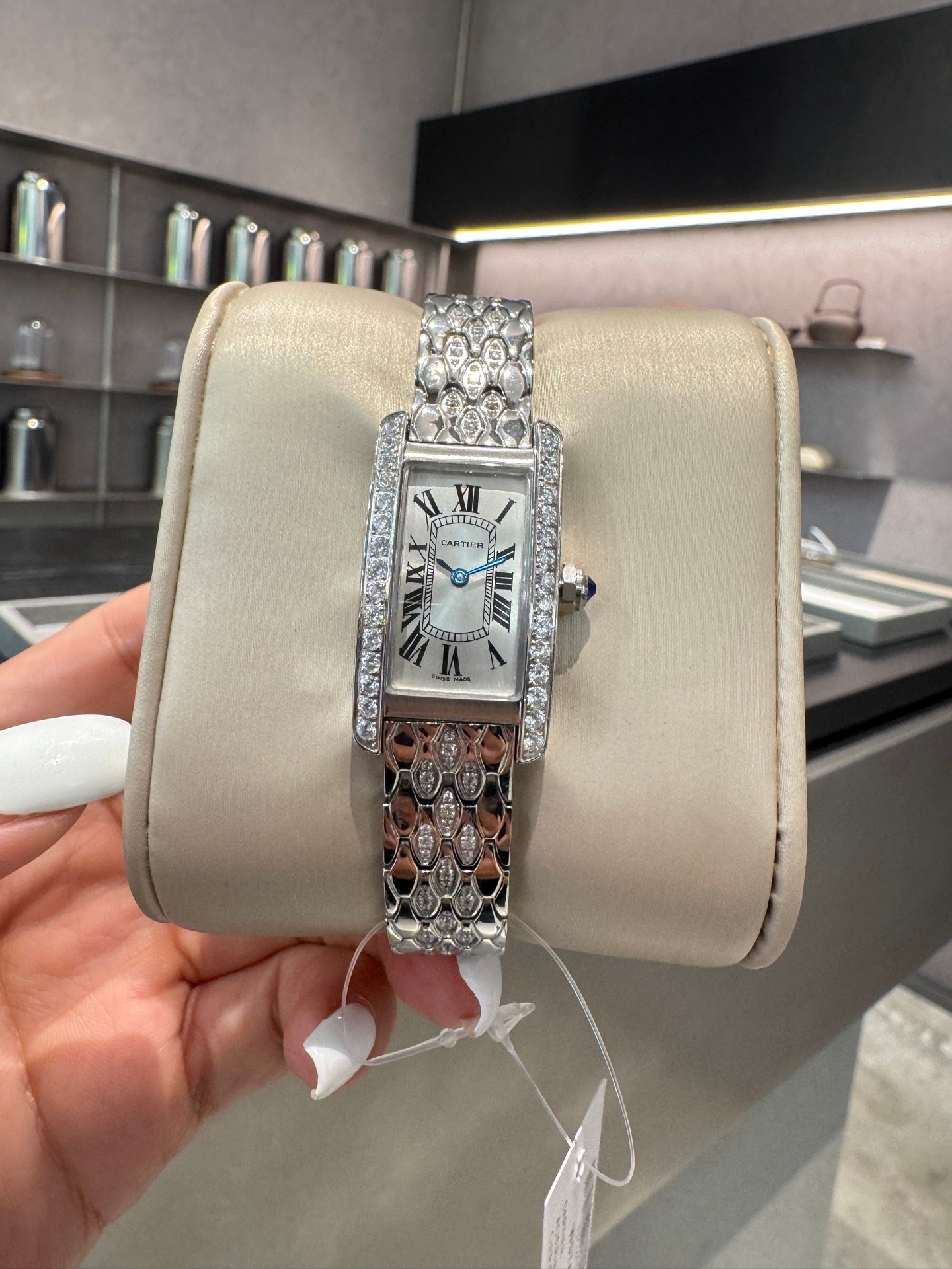 Cartier Tank Américaine White Gold Silver Dial 20*35MM  WB710009