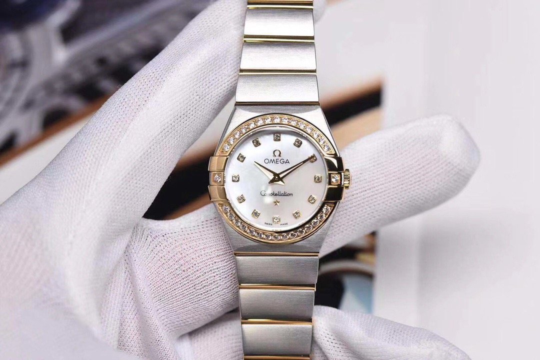 Omega Constellation Yellow Gold Steel White Mother-of-Paper Supernova Diamond Dial Two-Tone Bracelet 27MM 123.25.27.20.55.002