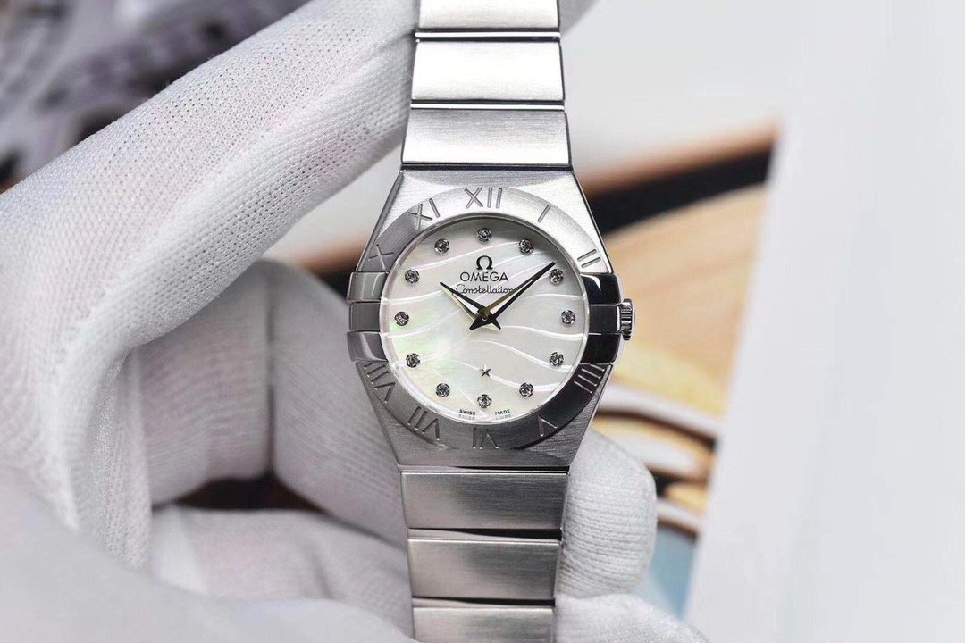 Omega Constellation Stainless Steel Silver Diamond Dial Stainless Steel Bracelet 27MM 123.10.38.21.52.001