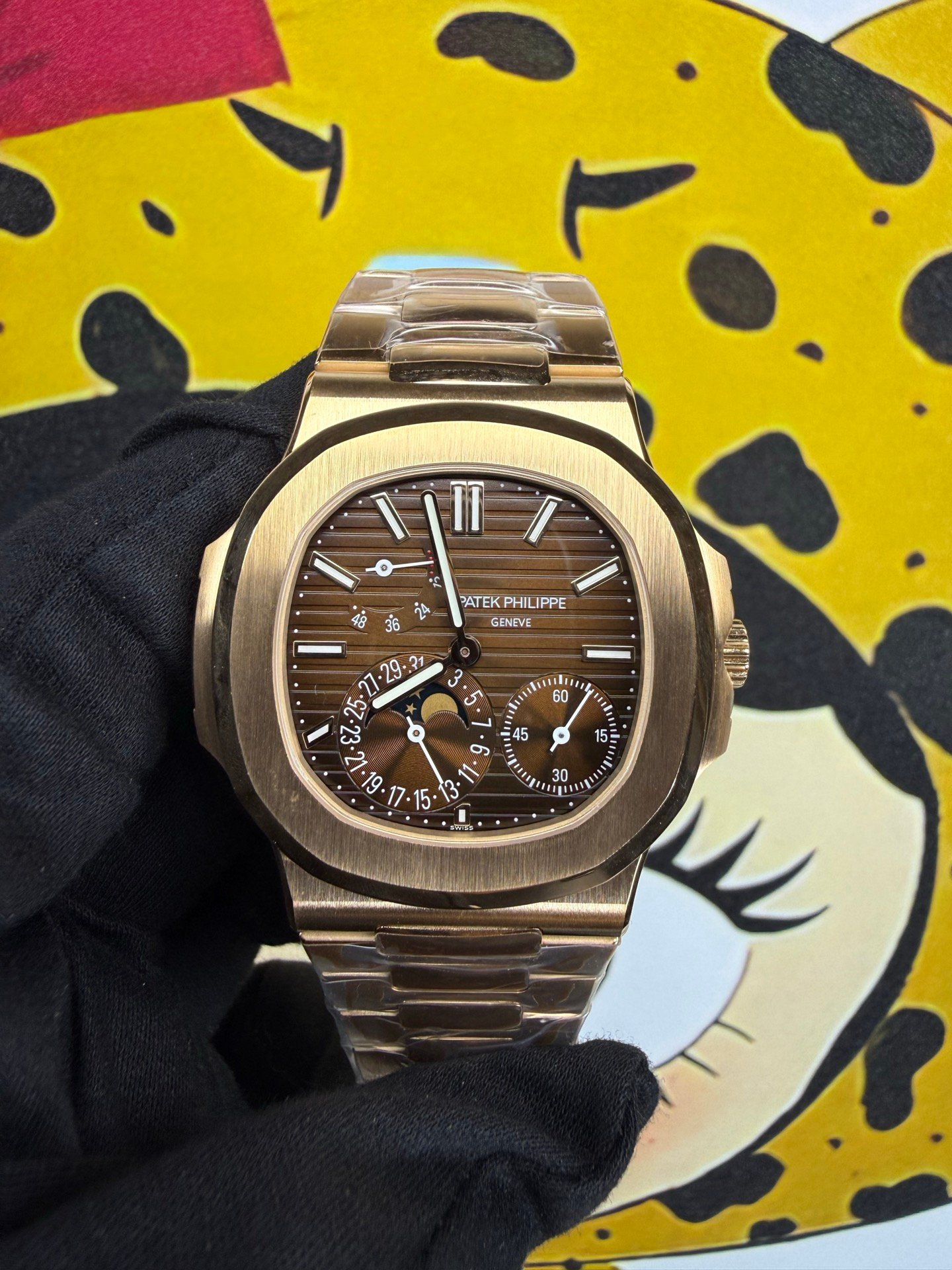 Patek Philippe Nautilus Rose Gold Sunburst Brown Dial 40MM 5712/1R-001