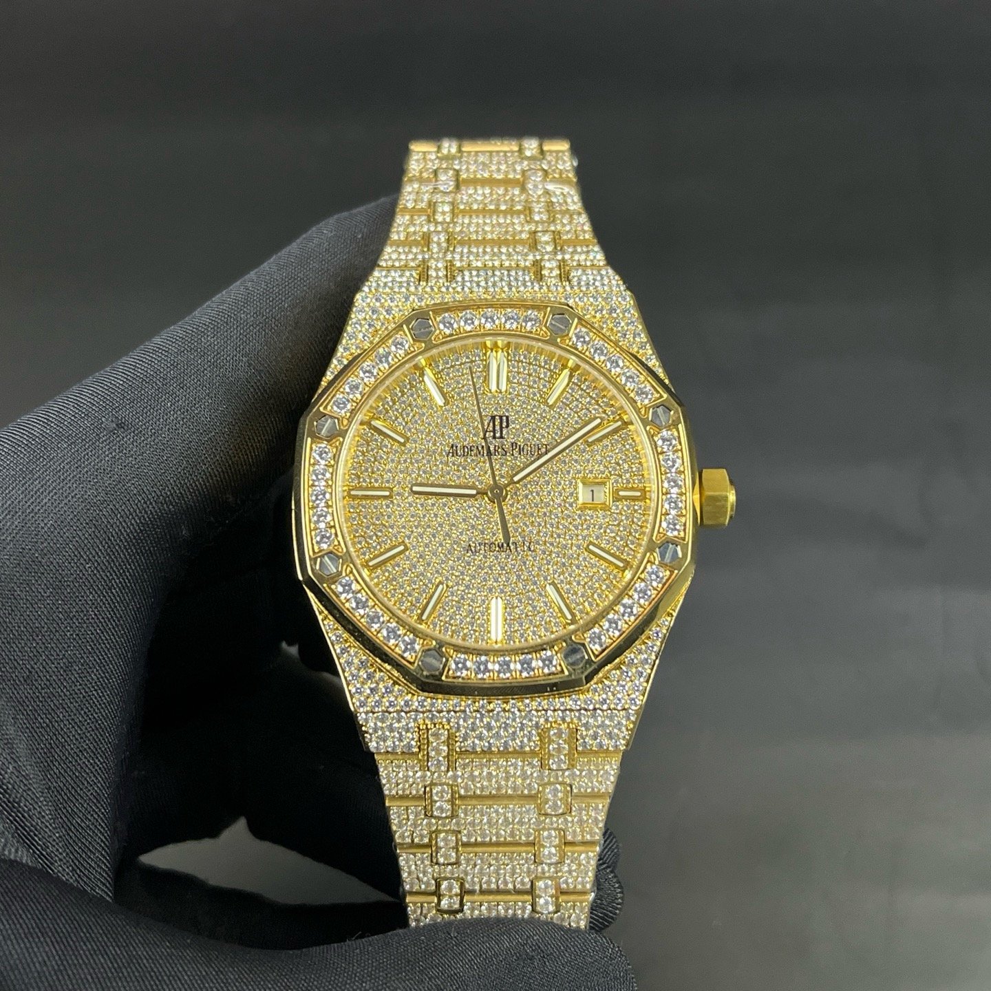 Audemars Piguet Royal Oak Yellow Gold Full Diamond Paved Dial 41MM Yellow Gold Bracelet AP-ROK-FULL-YEL-41