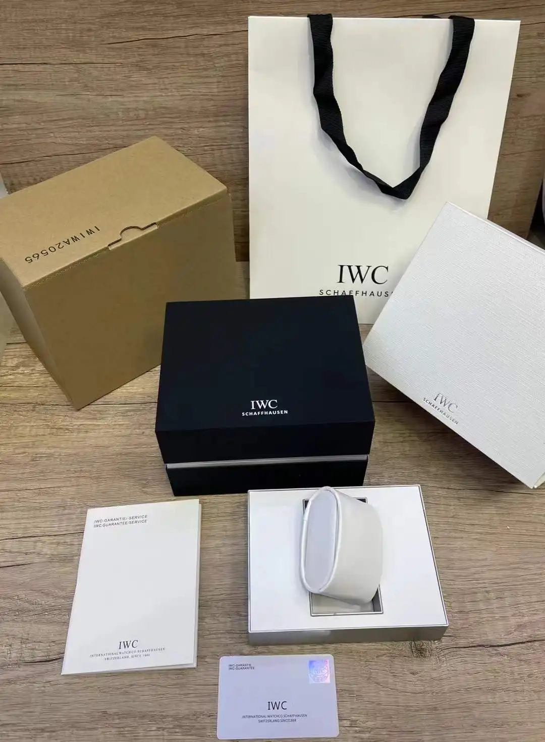 IWC Schaffhausen Watch Box with Travel Case, Manual & Tote Bag Set