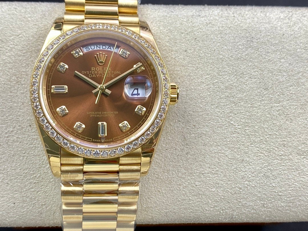 Rolex Day-Date 36 Yellow Gold Bull's Eye Diamond-Set Bezel President Bracelet 36MM 118348-0156