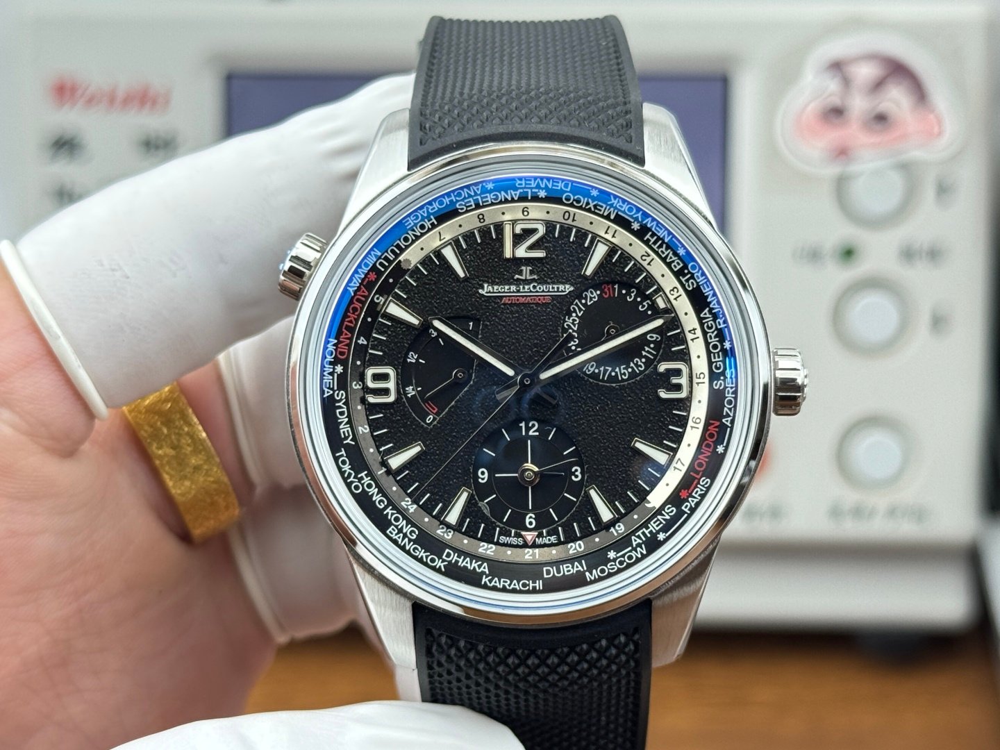 Jaeger-LeCoultre Polaris Geographic Stainless Steel Black Dial Black Rubber Strap 42MM REF. Q9068670
