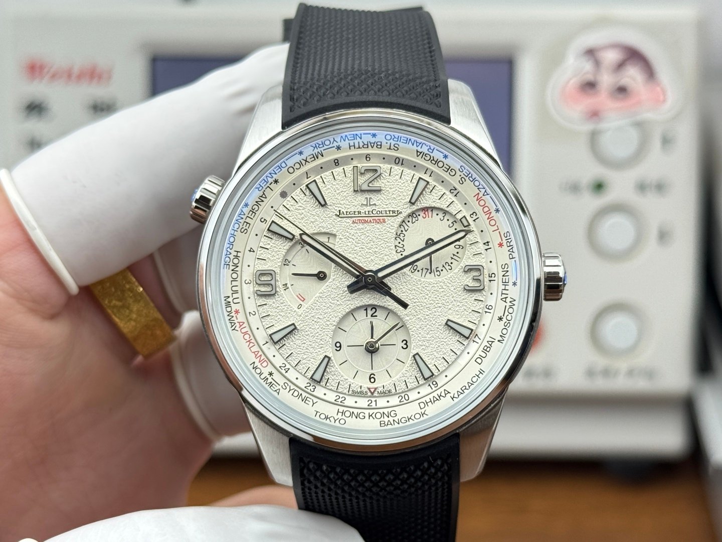 Jaeger-LeCoultre Polaris Geographic Stainless Steel Silver Dial Black Rubber Strap 42MM REF. Q9068681