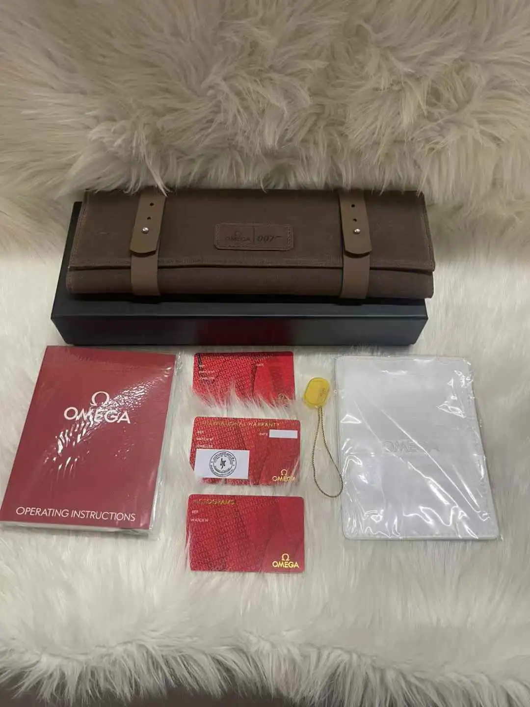 Omega Luxury Brown Leather Travel Watch Roll Set with Outer Box, Manual & Warranty Cards