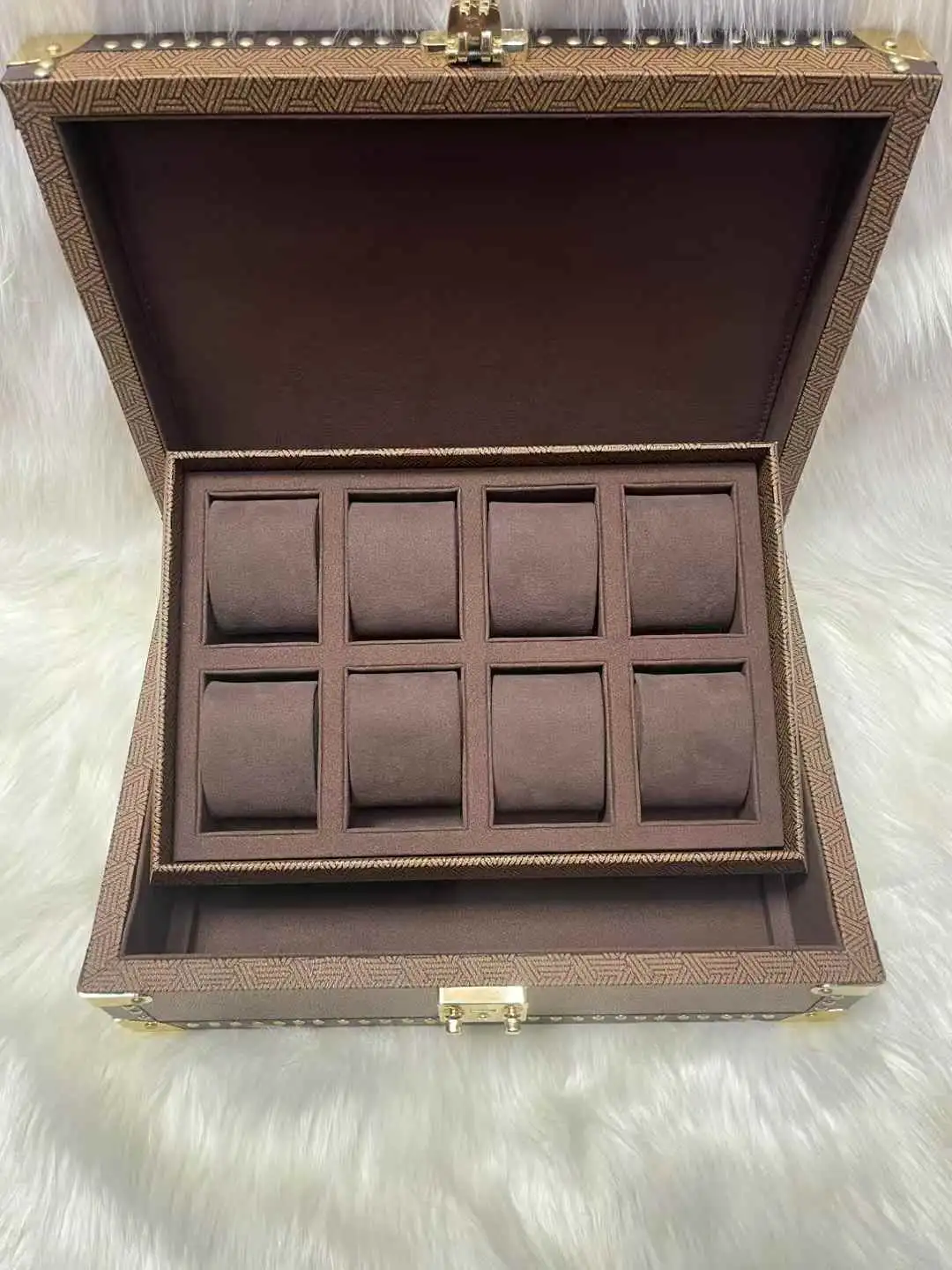 Premium Retro Monogram Leather 8-Watch Presentation Box Jewelry Storage Case with Studs