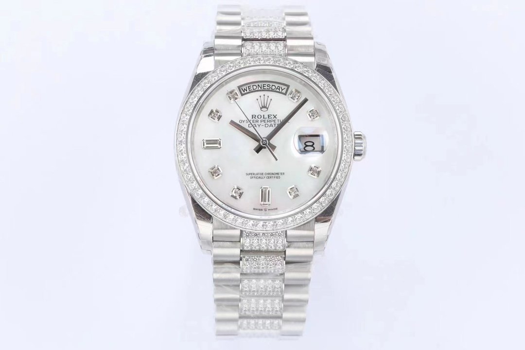 Rolex Day-Date 36 Platinum Diamond-Set Bezel Ice Blue Dial Diamond-Set Hour Markers President Bracelet 36MM 118346-0073