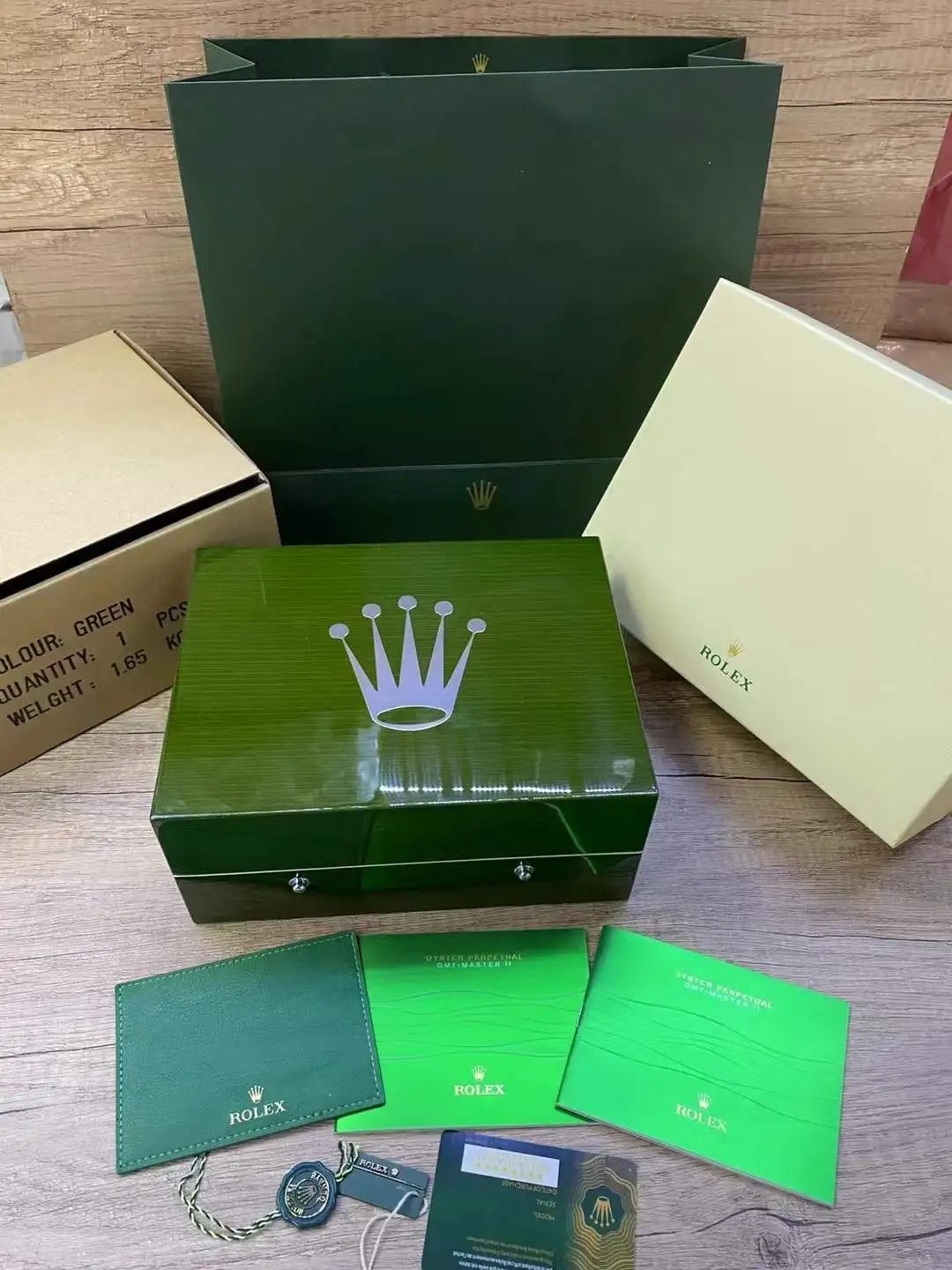 Premium Edition: Rolex Large Lacquered Green Wood Watch Box Set & Free Tool